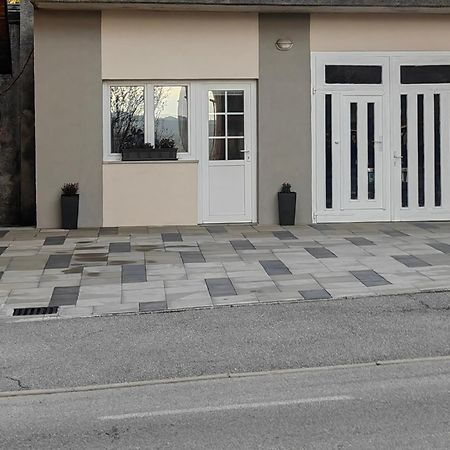 Sana Apartment Postojna Bagian luar foto