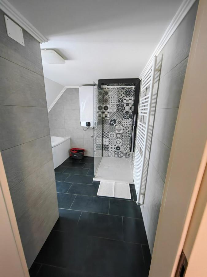Sana Apartment Postojna Bagian luar foto